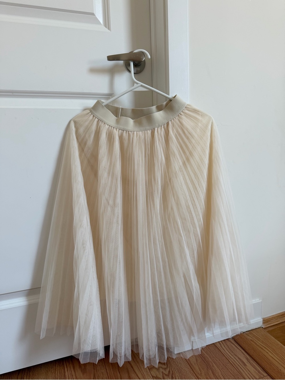Pleated Tulle Midi Skirt in Cream